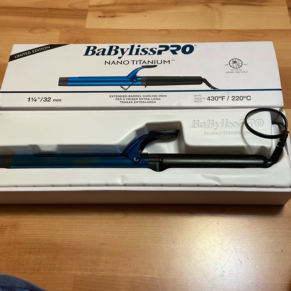 BabylissPRO nano titanium limited edition curling ironn XL used one time